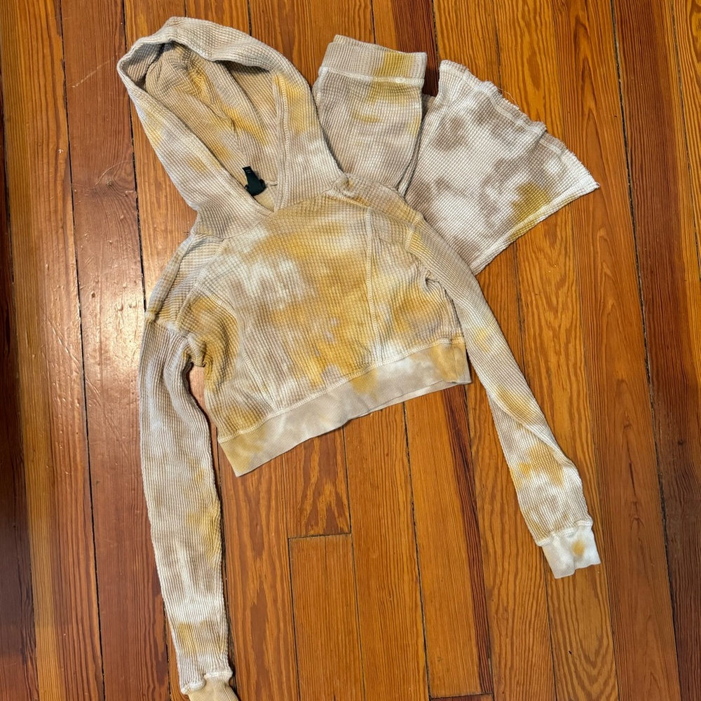 Wild Fable Yellow Tie-Dye Cropped Hoodie & Pant Set